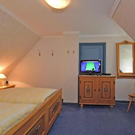 In With 2 Bedrooms בית נופש Sylt